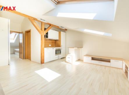 foto-4.jpg | Pronájem bytu, 2+kk, 40 m²