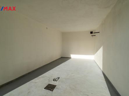 foto-3.jpg | Prodej - malý objekt/garáž