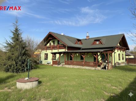 ai-foto-dum.png | Prodej - dům/vila, 286 m²