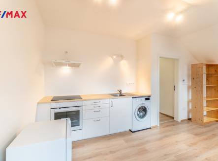 foto-17.jpg | Pronájem bytu, 1+kk, 33 m²