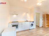 Pronájem bytu, 1+kk, 33 m²