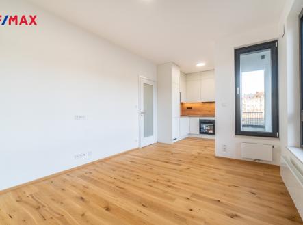 obývací pokoj + kk | Pronájem bytu, 2+kk, 43 m²