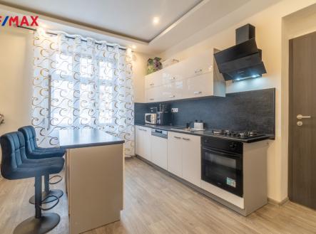 foto-25.jpg | Prodej bytu, 3+1, 186 m²