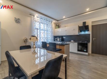 foto-23.jpg | Prodej bytu, 3+1, 186 m²