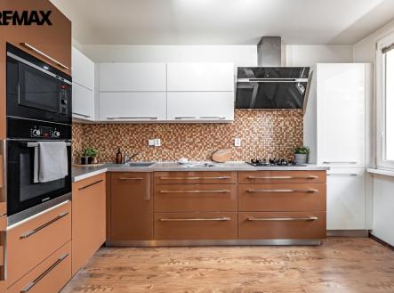 kuchyňská linka | Prodej bytu, 3+kk, 75 m²