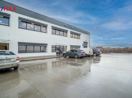 foto-14.jpg | Pronájem - obchodní prostor, 289 m²