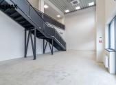 Pronájem - obchodní prostor, 289 m²