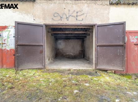 foto-6.jpg | Prodej - malý objekt/garáž
