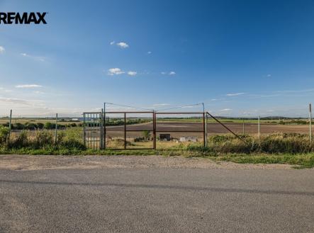 p1521337.jpg | Prodej - pozemek pro bydlení, 1 295 m²