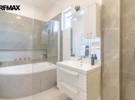 foto-34.jpg | Pronájem bytu, 4+1, 120 m²