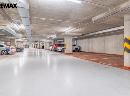 foto-3-1.jpg | Pronájem - malý objekt/garáž