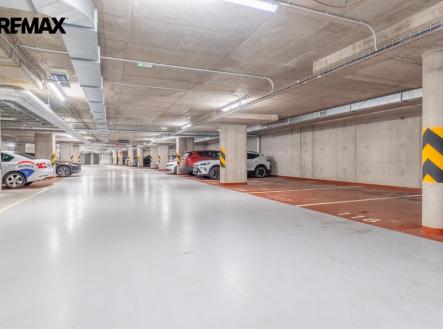 foto-3-1.jpg | Pronájem - malý objekt/garáž