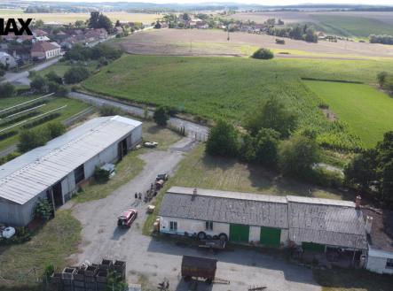 dji-0145.jpg | Pronájem - skladovací prostor, 500 m²