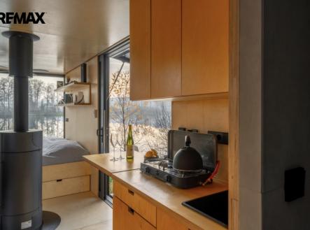 snimek-obrazovky-2026-04-20-v-18.04.22.png | Prodej - malý objekt/garáž