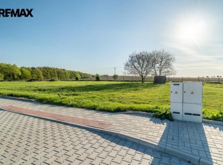 foto-2-1.jpg | Prodej - pozemek pro bydlení, 988 m²