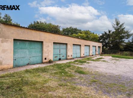 velkacernoc-garaze-6.jpg | Prodej - jiné, 130 m²