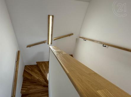 . | Prodej - dům/vila, 104 m²