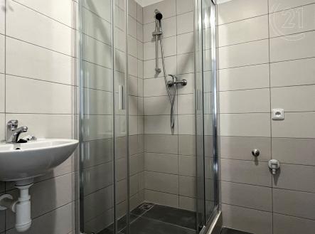. | Pronájem bytu, 2+kk, 46 m²