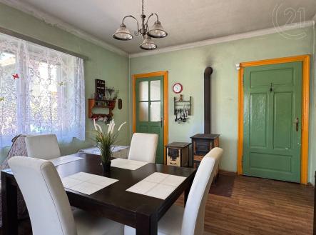 . | Prodej - dům/vila, 200 m²