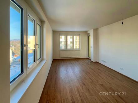 . | Pronájem bytu, 2+kk, 60 m²