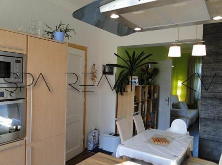 Obrázek k zakázce č | Prodej - dům/vila, 230 m²