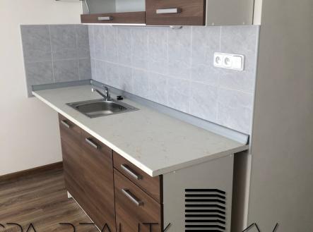 Obrázek k zakázce č | Pronájem bytu, 1+kk, 22 m²