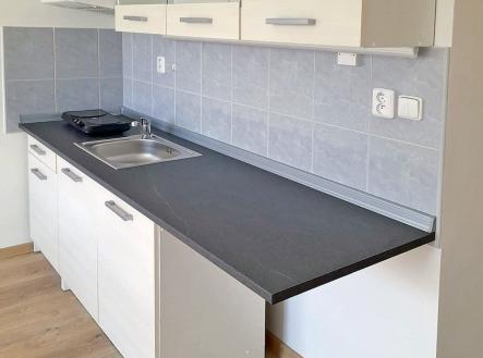 kuchyň | Pronájem bytu, 1+kk, 20 m²