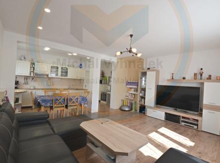 Prodej - dům/vila, 220 m²