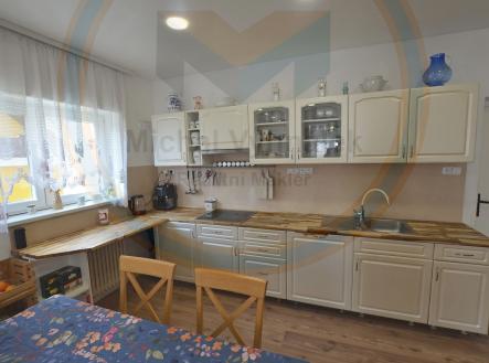 Prodej - dům/vila, 220 m²