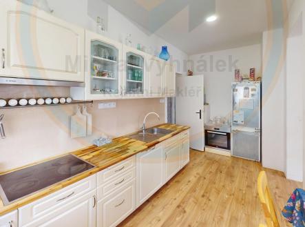 Prodej - dům/vila, 220 m²