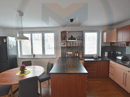 Prodej bytu, 3+kk, 98 m²