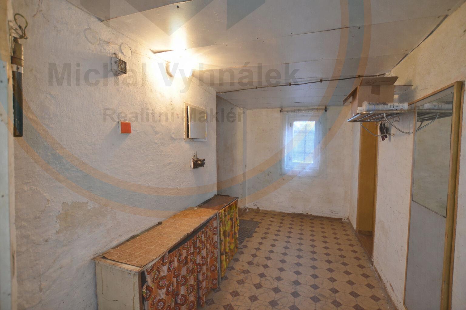 Prodej rodinného patrového domu v Libereci – Staré Město, ul. Zeyerova,  k rekonstrukci