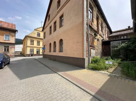 Prodej - dům/vila, 750 m² obrázek