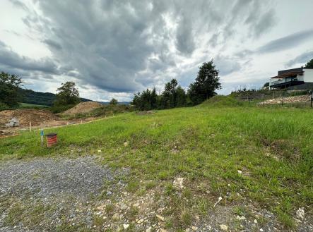 IMG_7804 | Prodej - pozemek pro bydlení, 708 m²