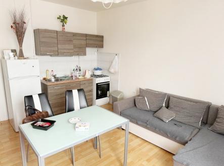 Pronájem bytu, 2+kk, 40 m² obrázek