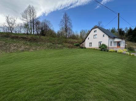 View 1 - D01UD2 | Prodej - dům/vila, 125 m²