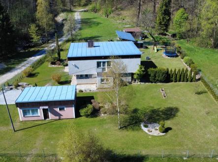 dji_fly_20260501_101900_421_1777623550883_photo_optimized | Prodej - dům/vila, 215 m²