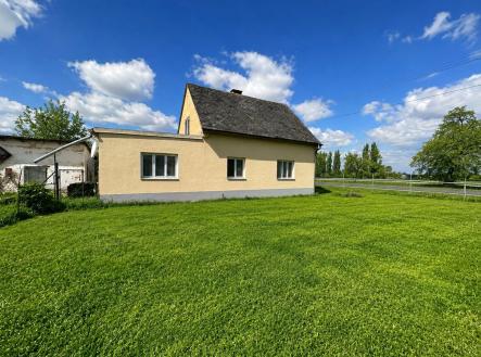 2b1c5fe6-c291-4018-846c-c82eefb397dd | Prodej - dům/vila, 110 m²
