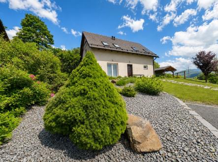 91e03ed0-d40f-4ff8-b0c5-4225656bcb43 | Prodej - dům/vila, 150 m²