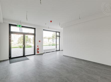 . | Pronájem - obchodní prostor, 36 m²