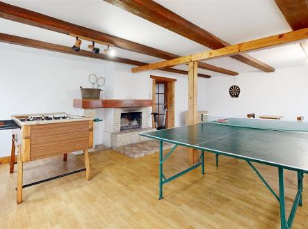 . | Prodej - dům/vila, 220 m²