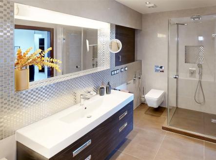 koupelna u ložnice | Prodej bytu, 4+1, 139 m²