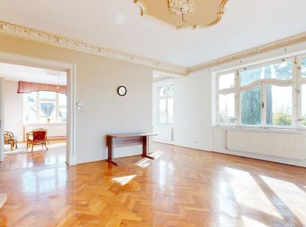 Prodej - dům/vila, 760 m² obrázek