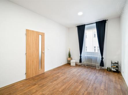 . | Pronájem bytu, 2+kk, 70 m²