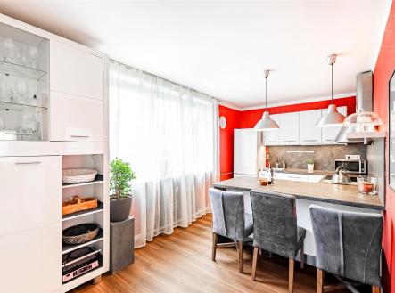 . | Prodej bytu, 3+kk, 77 m²