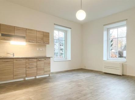 . | Pronájem bytu, 2+kk, 36 m²