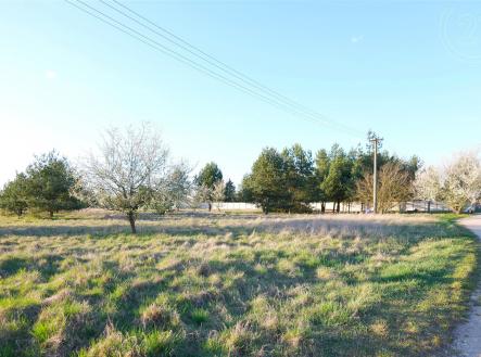 . | Prodej - pozemek pro bydlení, 5 657 m²