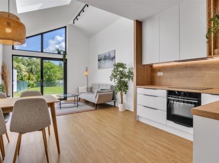 Prodej - dům/vila, 102 m² obrázek