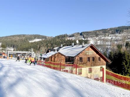 . | Prodej - hotel, 844 m²