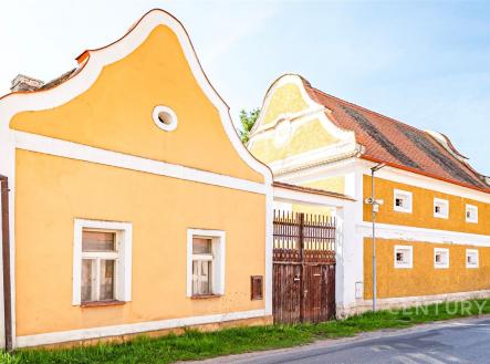 . | Prodej - zemědělský objekt, 4 336 m²